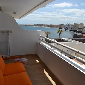 Appartamento Sobre El Mar En Edificio Magallanes, El Médano